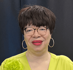 Image of Valarie Molyneaux